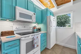 6006 Midnight Pass Rd, Sarasota, FL 34242 - Photo 15