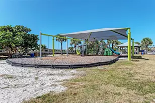 12165 Gulfstream Blvd, Port Charlotte, FL 33981 - Photo 27