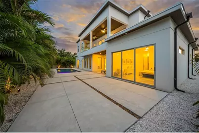 2532 Fruit Tree Drive, Sarasota, FL 34239 - Photo 51