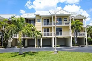 3259 Mangrove Point Dr, Ruskin, FL 33570 - Photo 1
