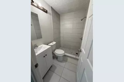 2217 20th Avenue W, Bradenton, FL 34205 - Photo 7