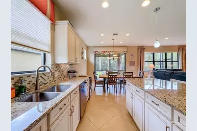 11230 Sandhill Preserve Drive, Sarasota, FL 34238 - Photo 15