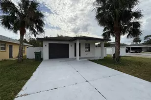 1802 Martin Luther King Ave E, Bradenton, FL 34208 - Photo 1
