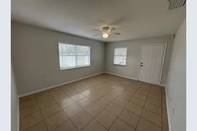 1802 Martin Luther King Avenue E, Bradenton, FL 34208 - Photo 3