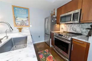 1350 Main St, Sarasota, FL 34236 - Photo 13