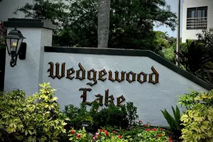 5242 Wedgewood Ln, Sarasota, FL 34235 - Photo 15