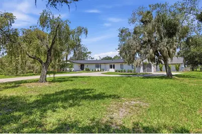 3810 Hidden River Road, Sarasota, FL 34240 - Photo 5