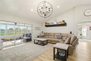 11816 Dunster Ln, Parrish, FL 34219 - Photo 5
