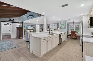 520 69th St, Holmes Beach, FL 34217 - Photo 19