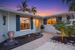 520 69th St, Holmes Beach, FL 34217 - Photo 5