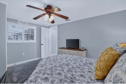 520 69th Street, Holmes Beach, FL 34217 - Photo 27