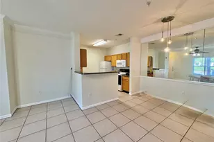 4802 51st Street W, Bradenton, FL 34210 - Photo 5