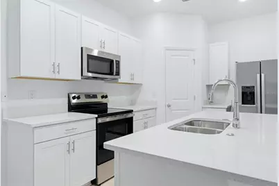 8417 Lunar Skye Street, Sarasota, FL 34241 - Photo 5
