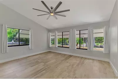2137 Worrington Street, Sarasota, FL 34231 - Photo 25
