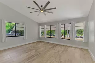 2137 Worrington St, Sarasota, FL 34231 - Photo 25