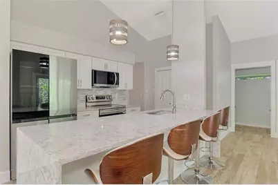 2137 Worrington Street, Sarasota, FL 34231 - Photo 17