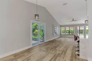 2137 Worrington St, Sarasota, FL 34231 - Photo 27