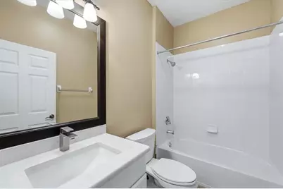 8050 Victoria Falls Circle, Sarasota, FL 34243 - Photo 25