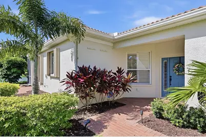 8050 Victoria Falls Circle, Sarasota, FL 34243 - Photo 5
