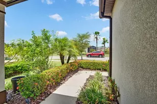 1407 Custer Bayou St, Ruskin, FL 33570 - Photo 7