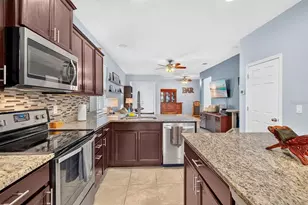 1407 Custer Bayou St, Ruskin, FL 33570 - Photo 13