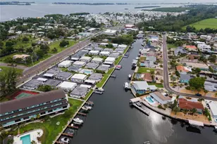 4223 Royal Palm Dr, Bradenton, FL 34210 - Photo 49