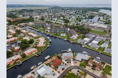 4223 Royal Palm Drive, Bradenton, FL 34210 - Photo 47
