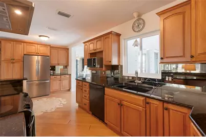 4223 Royal Palm Drive, Bradenton, FL 34210 - Photo 15