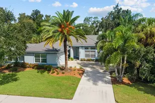 2686 Dick Wilson Dr, Sarasota, FL 34240 - Photo 1