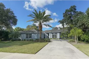 2686 Dick Wilson Dr, Sarasota, FL 34240 - Photo 39