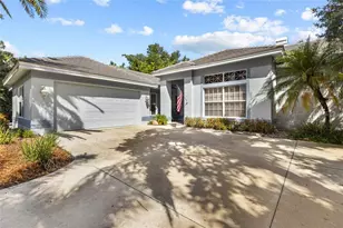 2686 Dick Wilson Dr, Sarasota, FL 34240 - Photo 3