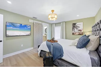 2428 Whippoorwill Circle, Sarasota, FL 34231 - Photo 33