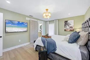 2428 Whippoorwill Cir, Sarasota, FL 34231 - Photo 33