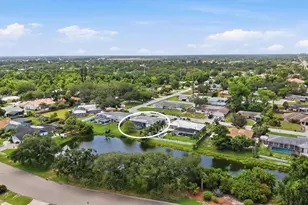 3615 Egerton Cir, Sarasota, FL 34233 - Photo 37