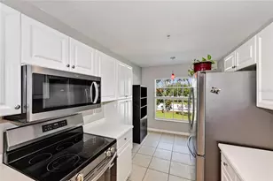 7092 Strand Cir, Bradenton, FL 34203 - Photo 9