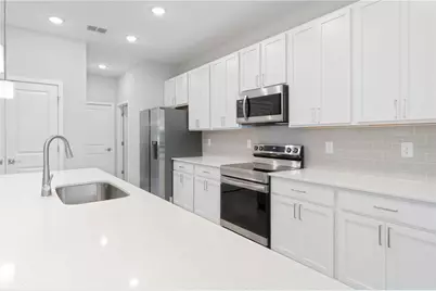 13 SW 34th Place, Cape Coral, FL 33991 - Photo 5