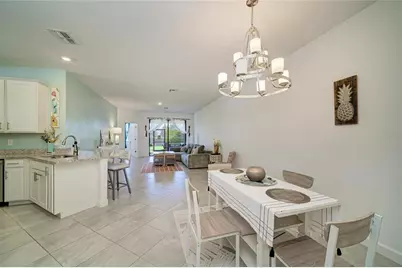 15308 Sunny Day Drive, Bradenton, FL 34211 - Photo 5