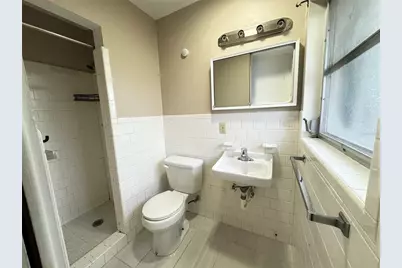 2921 Ridge Avenue, Sarasota, FL 34235 - Photo 5