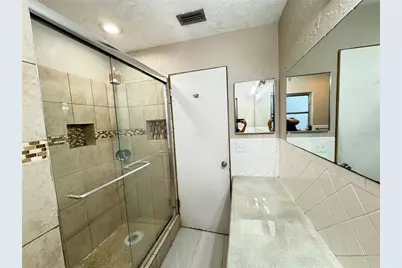 2921 Ridge Avenue, Sarasota, FL 34235 - Photo 9