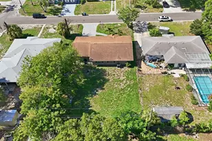 2404 22nd Ave W, Bradenton, FL 34205 - Photo 37