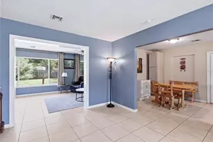 2404 22nd Ave W, Bradenton, FL 34205 - Photo 13