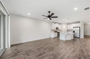 8621 Rain Song Rd, Sarasota, FL 34238 - Photo 15