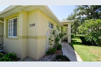 209 28th Street W, Palmetto, FL 34221 - Photo 5