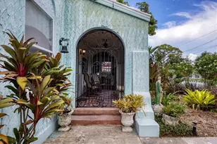 1370 13th St, Sarasota, FL 34236 - Photo 3