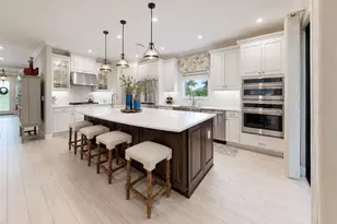 10505 Wicker Park Pl, Palmetto, FL 34221 - Photo 9