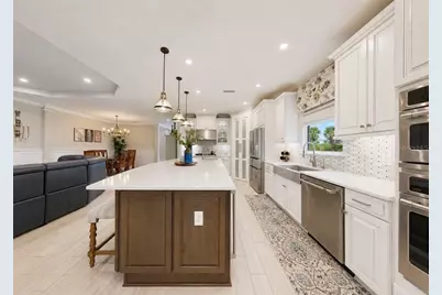 10505 Wicker Park Place, Palmetto, FL 34221 - Photo 17