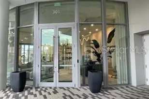 301 Quay Commons, Sarasota, FL 34236 - Photo 5