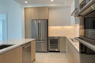301 Quay Commons, Sarasota, FL 34236 - Photo 17