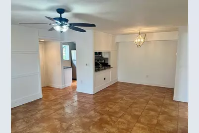 5769 Gardens Drive, Sarasota, FL 34243 - Photo 5