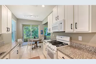 4451 Kariba Lake Terrace, Sarasota, FL 34243 - Photo 9